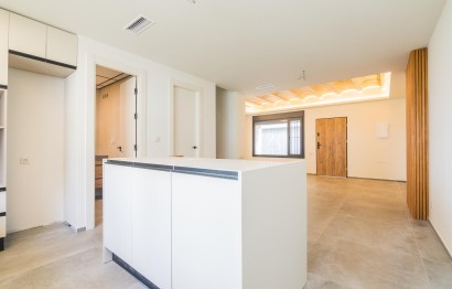 Revente - Triplex - Elche - Raval - Puertas Coloradas