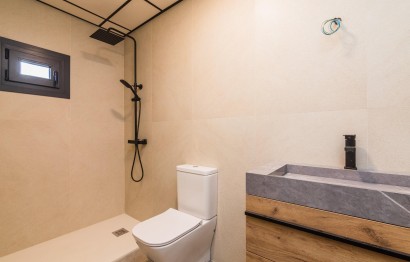 Revente - Triplex - Elche - Raval - Puertas Coloradas