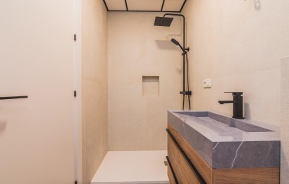 Revente - Triplex - Elche - Raval - Puertas Coloradas