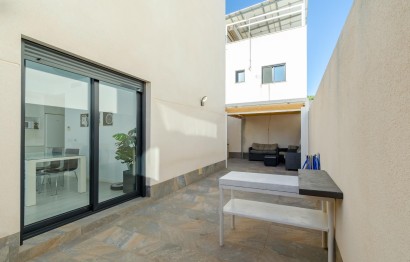 Reventa - Villa - Pilar de la Horadada - PILAR DE LA HORADADA