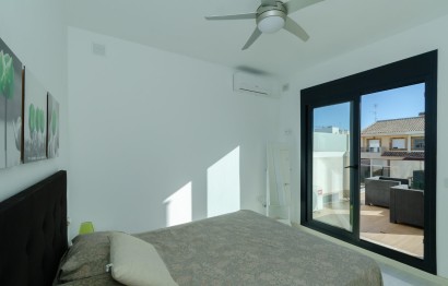 Reventa - Villa - Pilar de la Horadada - PILAR DE LA HORADADA