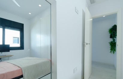 Reventa - Villa - Pilar de la Horadada - PILAR DE LA HORADADA