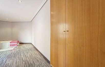 Reventa - Apartamento / piso - Onil - Comunidad valenciana