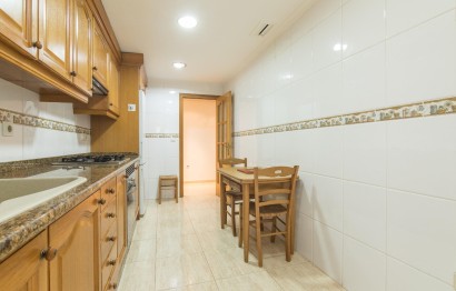Reventa - Apartamento / piso - Elche - Centro