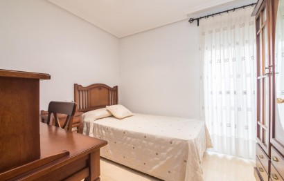 Reventa - Apartamento / piso - Elche - Centro