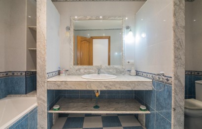 Reventa - Apartamento / piso - Elche - Centro