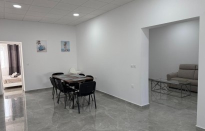 Revente - Ville - Elche Pedanías - Matola