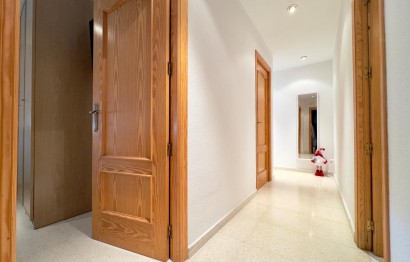 Resale - Apartment - Santa Pola - Santiago bernabeu