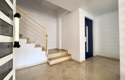 Resale - Apartment - Santa Pola - Santiago bernabeu