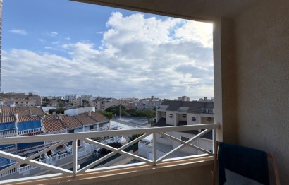 Resale - Apartment - Santa Pola - Santiago bernabeu