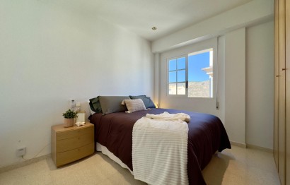 Resale - Apartment - Santa Pola - Santiago bernabeu