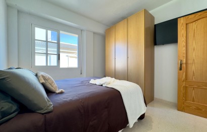 Resale - Apartment - Santa Pola - Santiago bernabeu