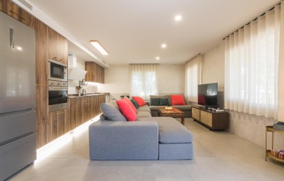 Reventa - Villa - Peña las aguilas - Peña de Las Águilas