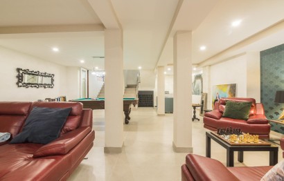 Reventa - Villa - Peña las aguilas - Peña de Las Águilas