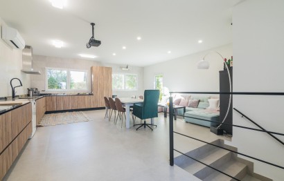 Reventa - Villa - Peña las aguilas - Peña de Las Águilas