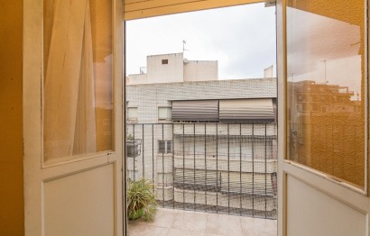 Reventa - Apartment - Elche - Corte Ingles