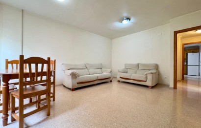 Alquiler a largo plazo - Apartment - Elche - Altabix