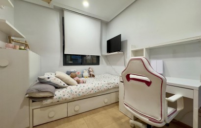 Resale - Apartment - Elche - Corazon de Jesus