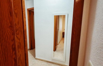 Resale - Apartment / flat - Torrevieja - Centro