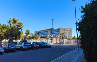 Resale - Apartment / flat - Alicante - El Palmeral-Urbanova-Tabarca