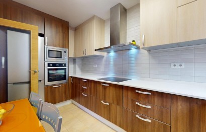 Resale - Apartment / flat - Elche - Corazon de Jesus