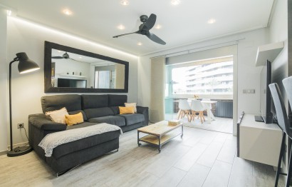 Alquiler a largo plazo - Apartamento / piso - Elche - Porcelanosa