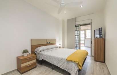 Alquiler a largo plazo - Apartamento / piso - Elche - Porcelanosa