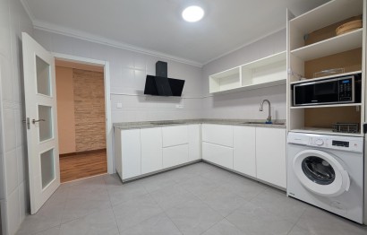 Alquiler a largo plazo - Apartamento / piso - Elche - Carrús Este