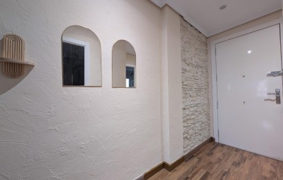 Alquiler a largo plazo - Apartamento / piso - Elche - Carrús Este