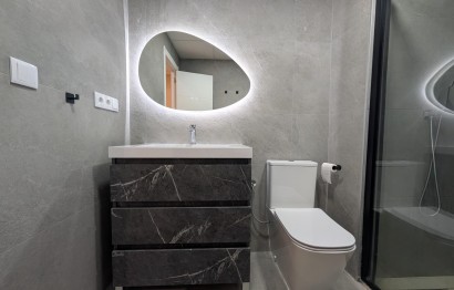 Alquiler a largo plazo - Apartamento / piso - Elche - Carrús Este