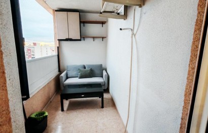 Resale - Apartment / flat - Torrevieja - Centro