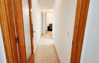 Resale - Apartment / flat - Torrevieja - Centro