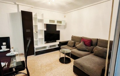 Resale - Apartment / flat - Torrevieja - Centro