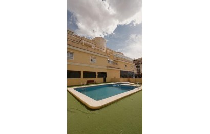 Revente - Bungalow - Elche - Campo de Fútbol