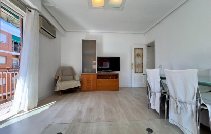 Location à long terme - Appartement - Elche - Plaza Madrid