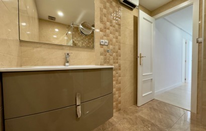 Location à long terme - Appartement - Elche - Plaza Madrid