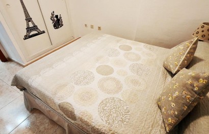 Resale - Apartment / flat - Torrevieja - Centro