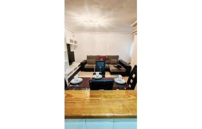 Resale - Apartment / flat - Torrevieja - Centro