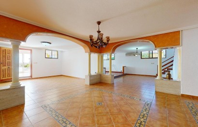 Resale - Villa - Elche Pedanías - Peña las Águilas
