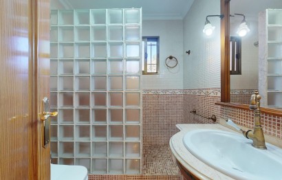 Resale - Villa - Elche Pedanías - Peña las Águilas