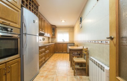 Resale - Apartment / flat - Pinoso - Comunidad valenciana