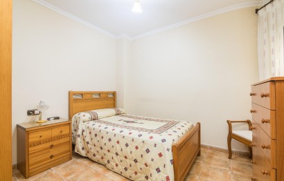 Resale - Apartment / flat - Pinoso - Comunidad valenciana