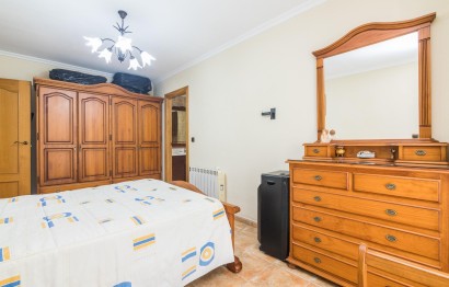 Resale - Apartment / flat - Pinoso - Comunidad valenciana