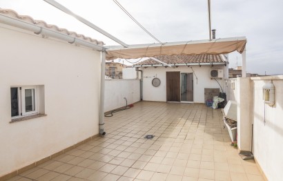 Resale - Apartment / flat - Pinoso - Comunidad valenciana