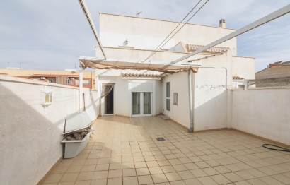 Resale - Apartment / flat - Pinoso - Comunidad valenciana