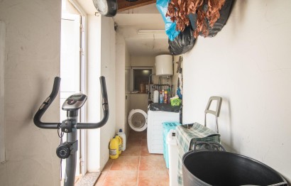Resale - Apartment / flat - Pinoso - Comunidad valenciana