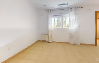 Resale - Townhouse - Perleta - Maitino-Perleta