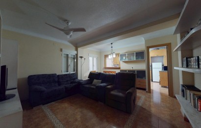 Resale - Apartment / flat - Elche - Plaza Crevillente-Juzgados