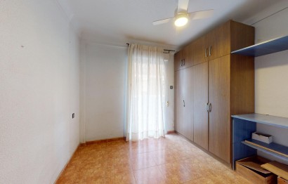 Resale - Apartment / flat - Elche - Plaza Crevillente-Juzgados