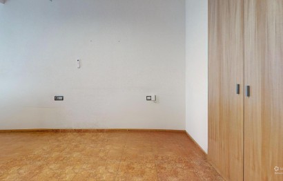 Resale - Apartment / flat - Elche - Plaza Crevillente-Juzgados